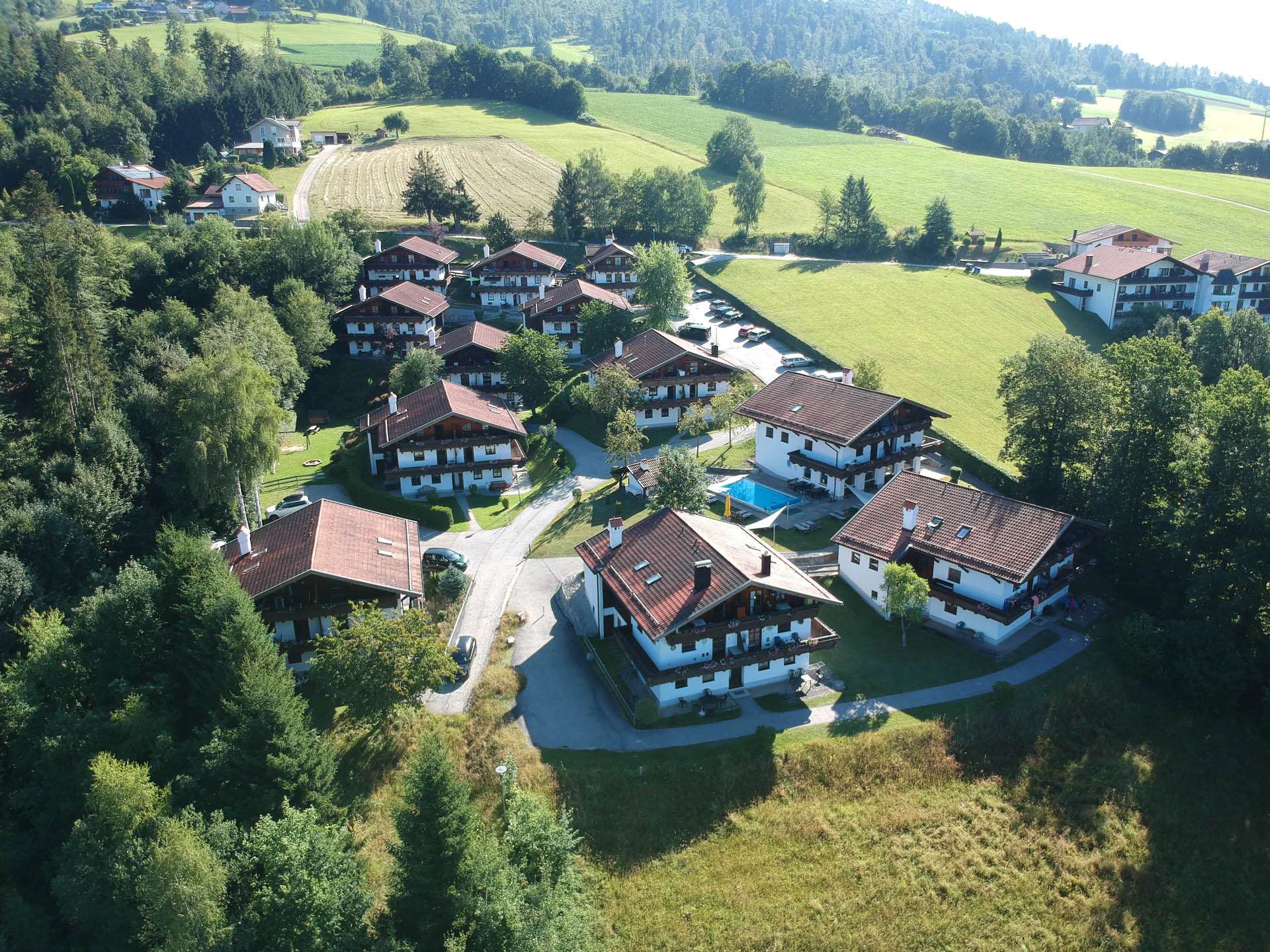 Ferienwohnung mit Pool im Bayerischen Wald – Entspannung pur im Feriendorf Hauzenberg